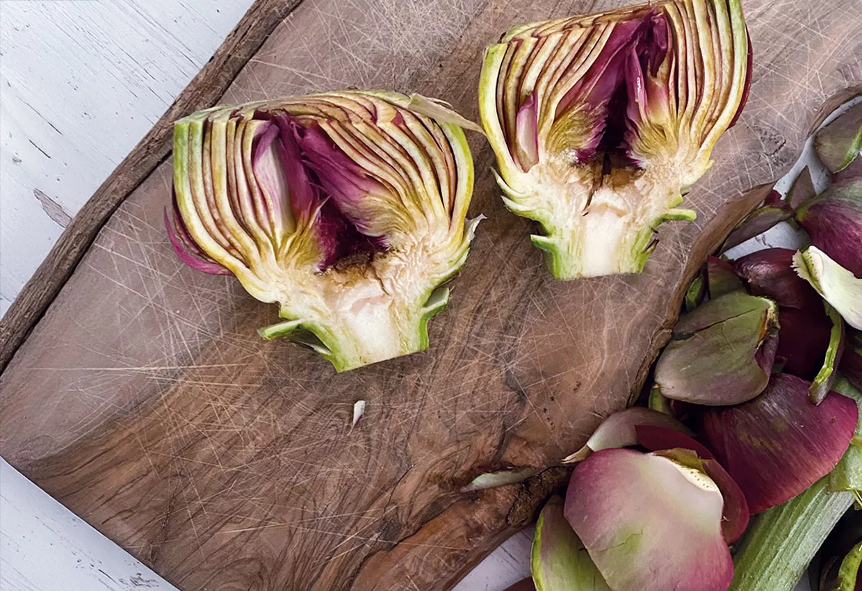 Artischocken,-geputzt,-geviertelt