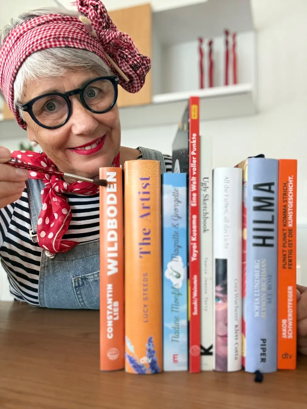 corinne mit Pinsel