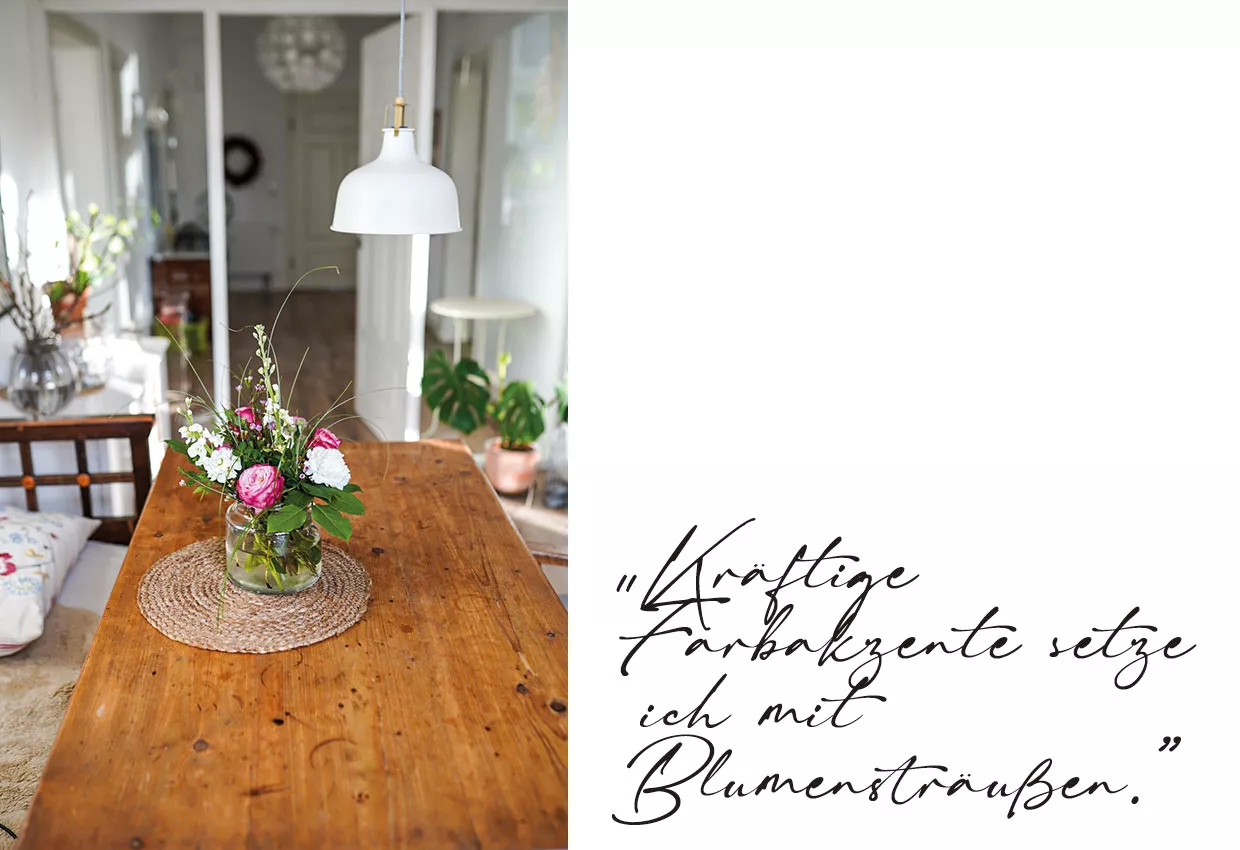 wohnen-mit-blumen-altes-bauernhaus-vintage
